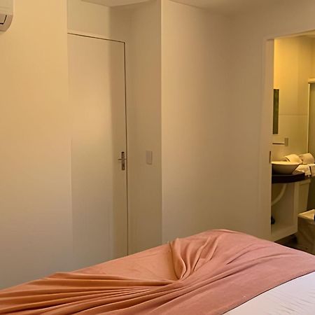 Hosts Br - Apartamentos Funcionais Fortaleza  Quarto foto
